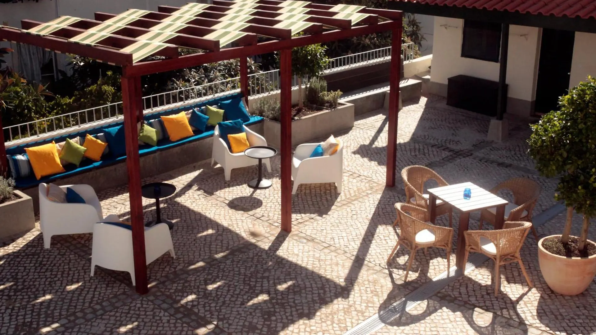 Alfama Terrace Apartment Lisbon