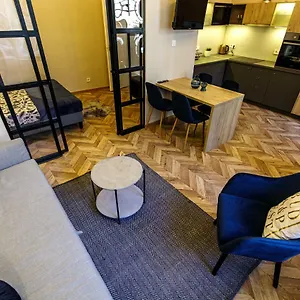 E13 - Elegant , Budapeszt Węgry